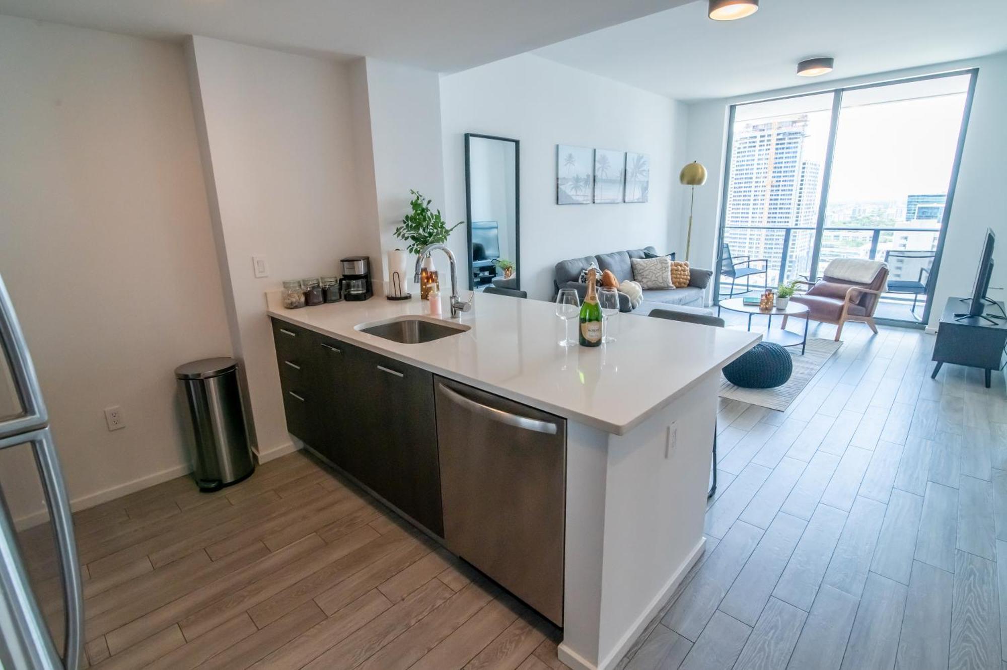 Luxurious King Bed Suite In Downtown Miami Extérieur photo