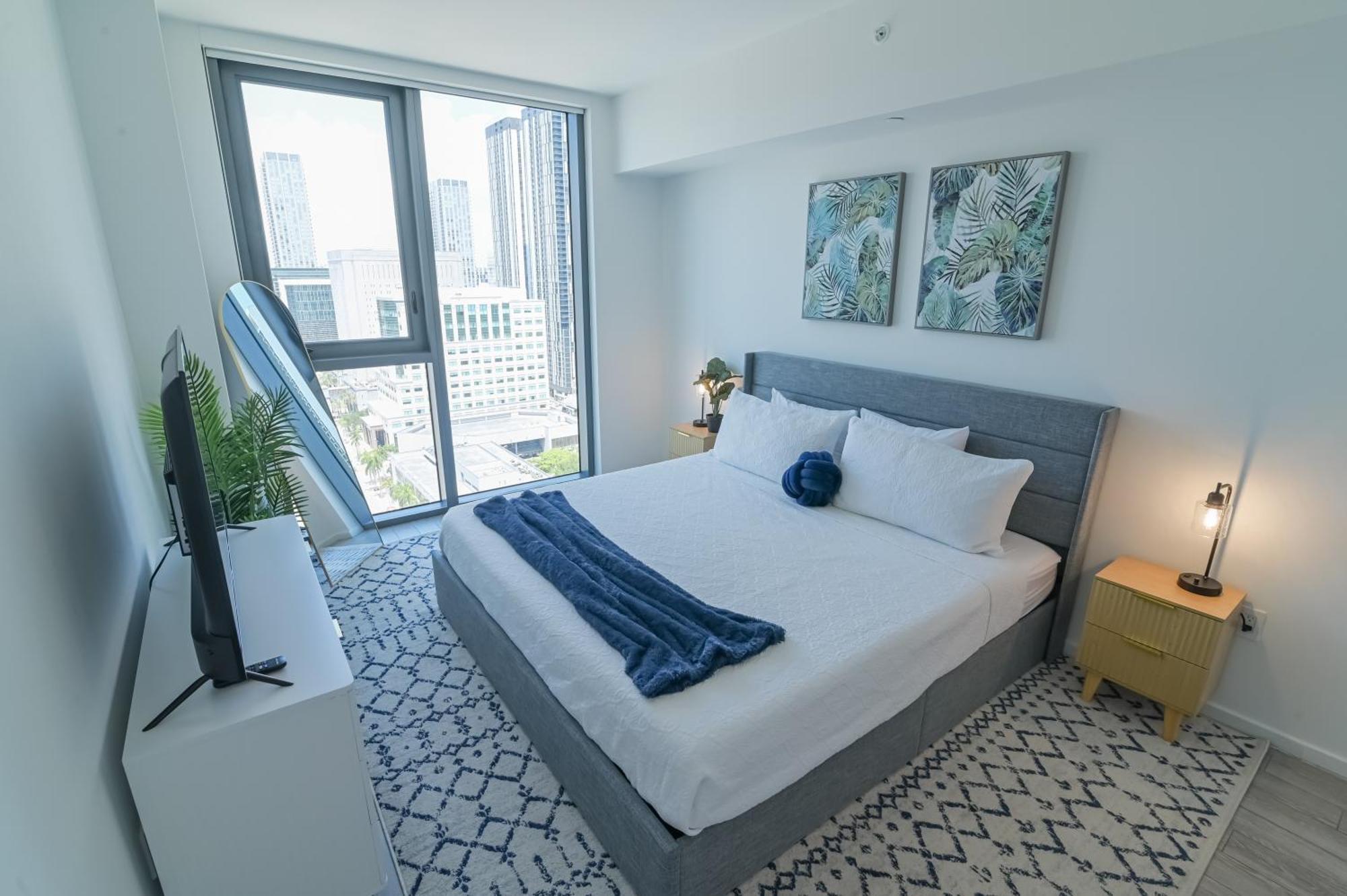 Luxurious King Bed Suite In Downtown Miami Extérieur photo
